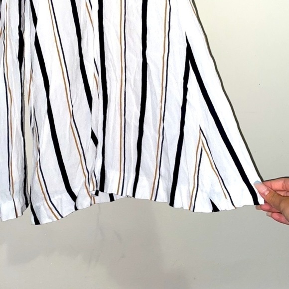 ETT:TWA ANTHRO Manon Striped Flare Pants - Picture 5 of 9